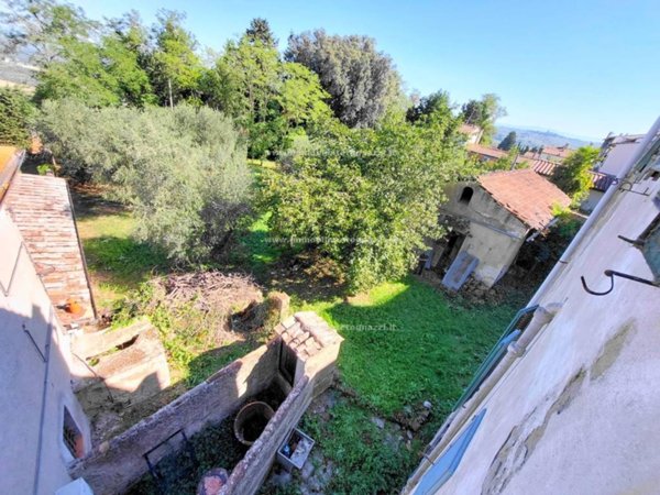 intera palazzina in vendita a Montespertoli