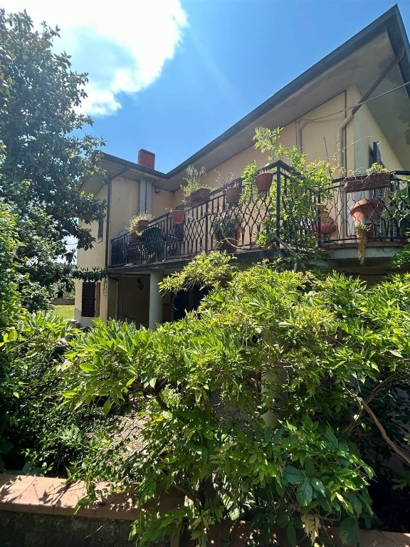 casa indipendente in vendita a Montespertoli