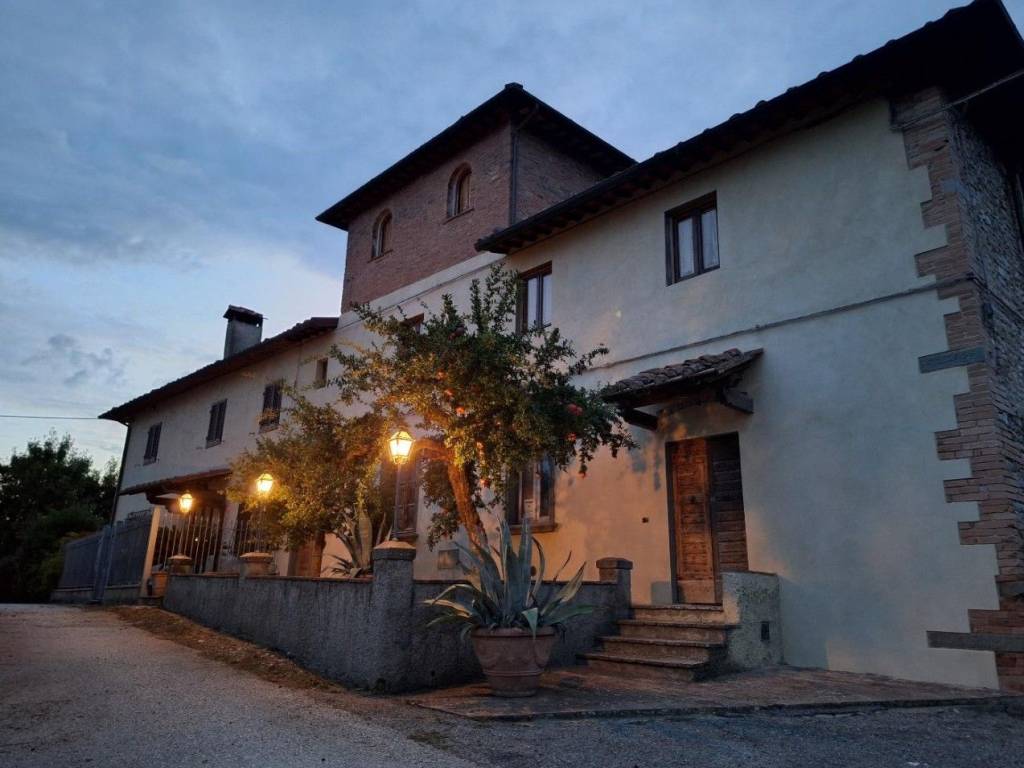 casa indipendente in vendita a Montespertoli