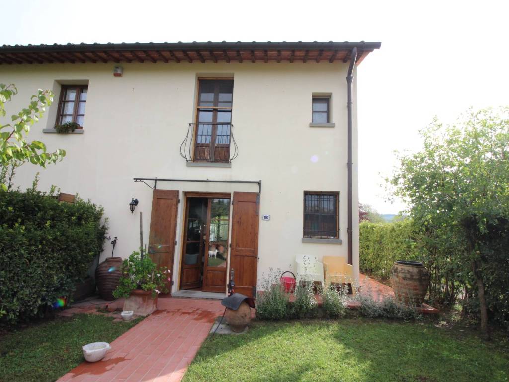 casa indipendente in vendita a Montespertoli