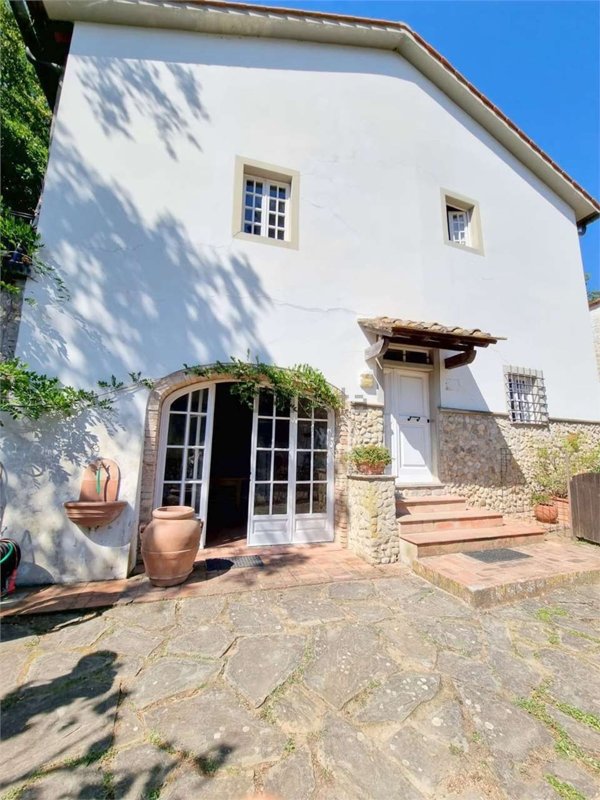 casale in vendita a Montespertoli