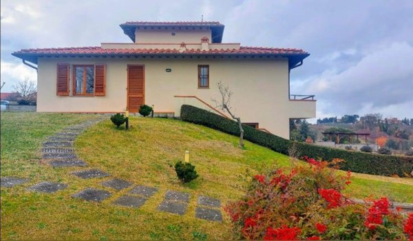 pentavano in vendita a Montespertoli