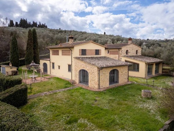 casa indipendente in vendita a Montespertoli