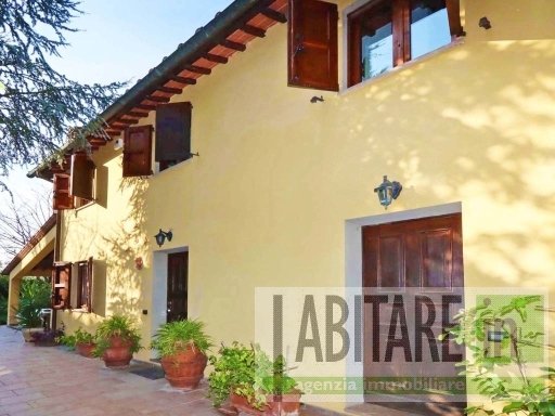 casa indipendente in vendita a Montespertoli in zona Poppiano