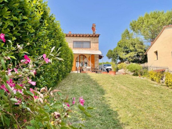 casa indipendente in vendita a Montespertoli in zona San Quirico in Collina
