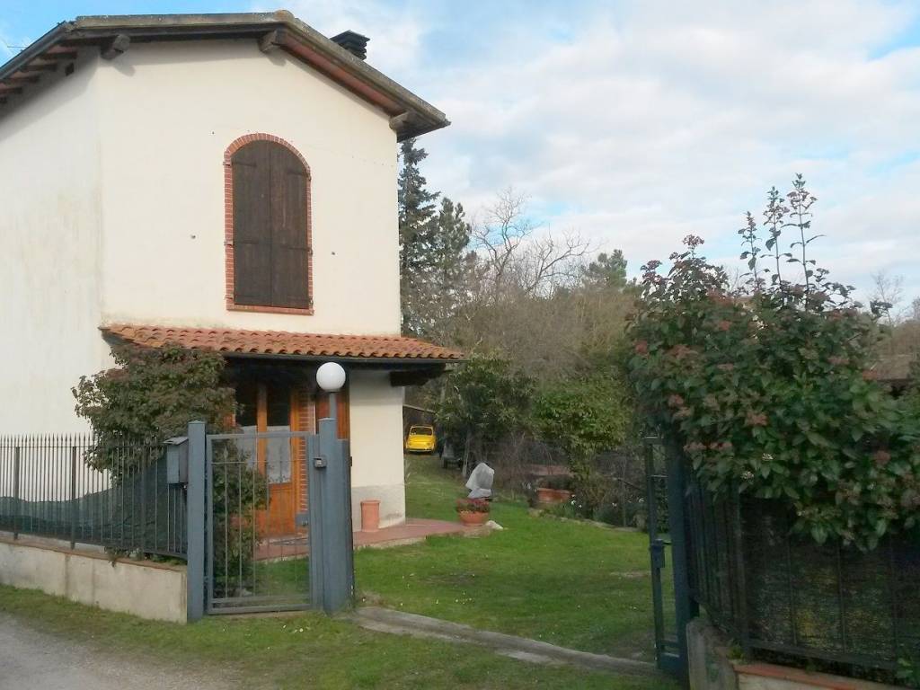 casa indipendente in vendita a Montespertoli