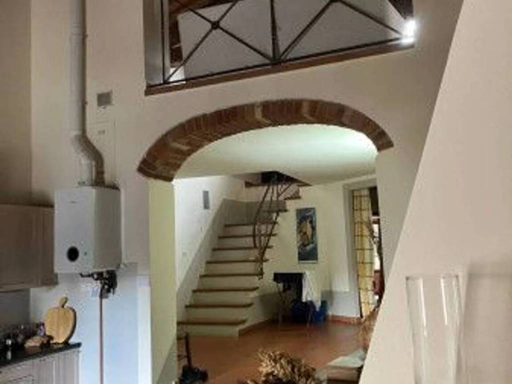 casa indipendente in vendita a Montespertoli in zona Poppiano
