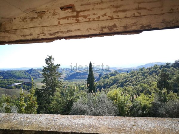 attico in vendita a Montespertoli in zona Tresanti