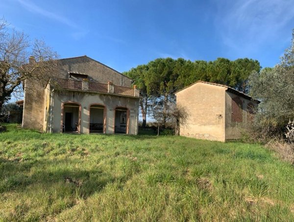 casale in vendita a Montespertoli in zona Baccaiano
