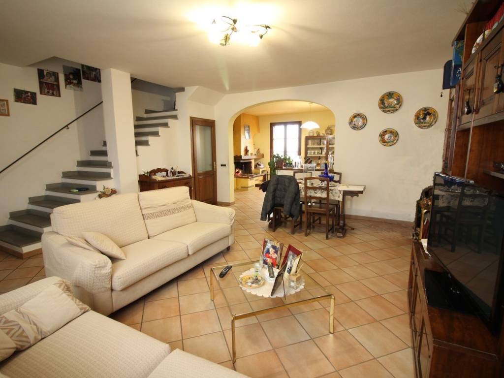 casa indipendente in vendita a Montespertoli