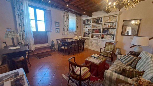 intera palazzina in vendita a Montespertoli
