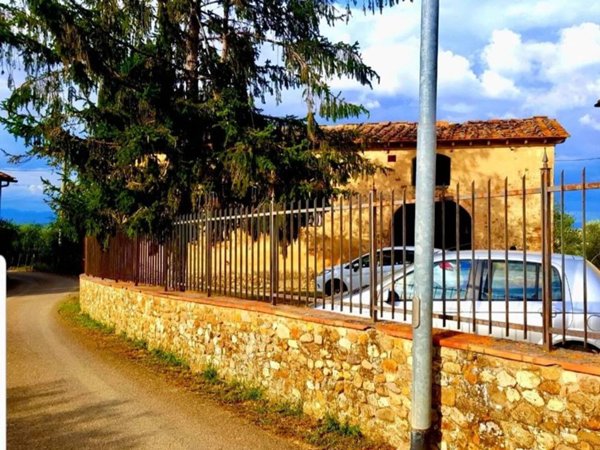 casa indipendente in vendita a Montespertoli in zona Poppiano