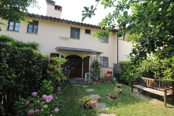 casa indipendente in vendita a Montespertoli