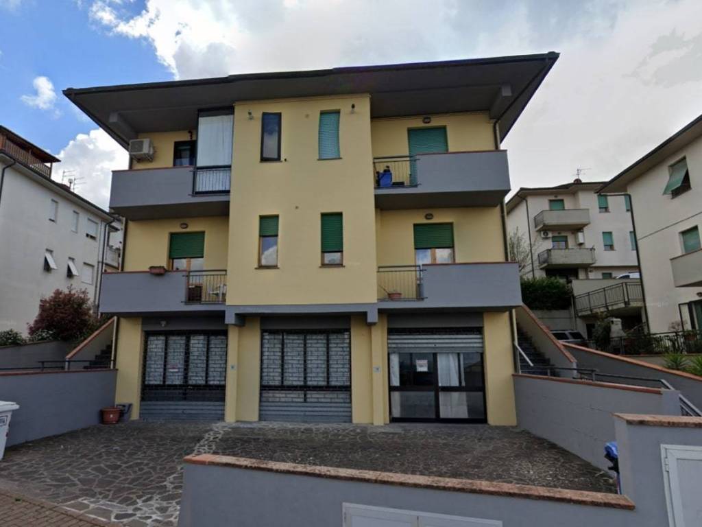negozio in vendita a Montespertoli