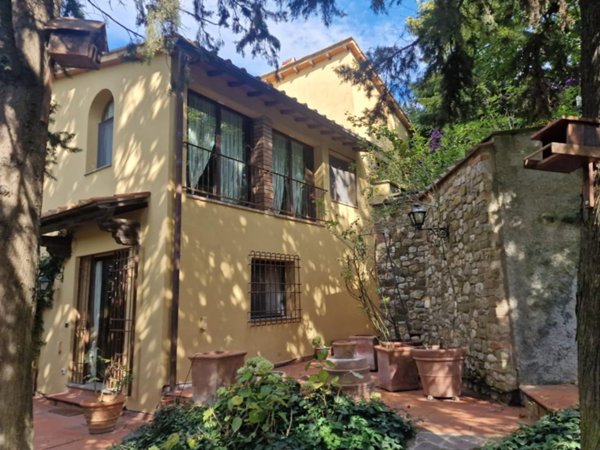 casale in vendita a Montespertoli