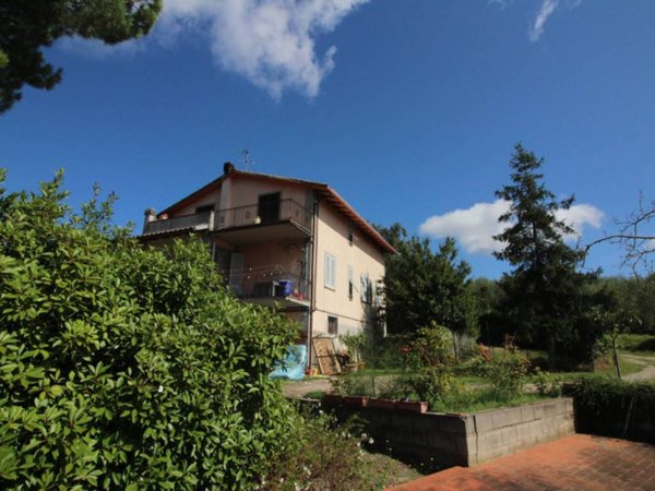 casa indipendente in vendita a Montespertoli in zona Lucardo