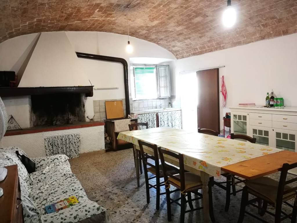 casa indipendente in vendita a Montespertoli in zona Tresanti