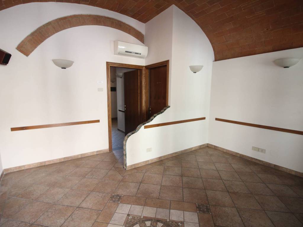 negozio in vendita a Montespertoli
