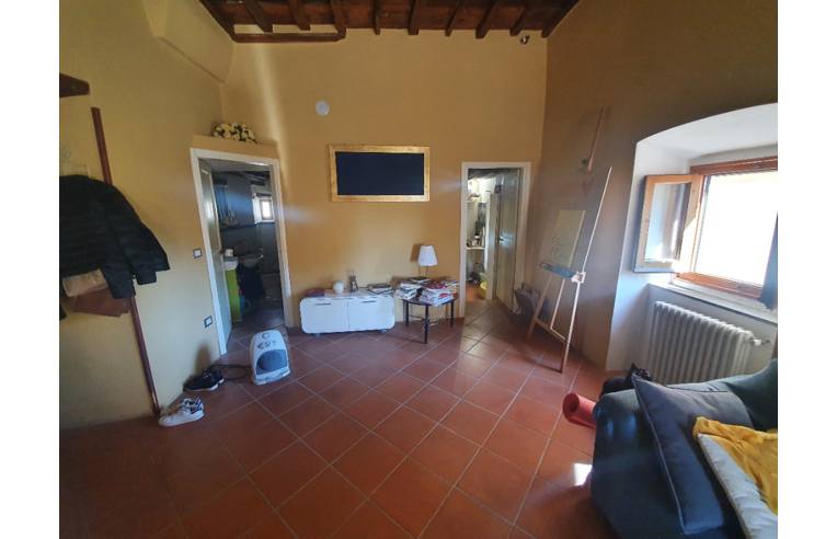 appartamento in vendita a Montespertoli in zona Lucignano