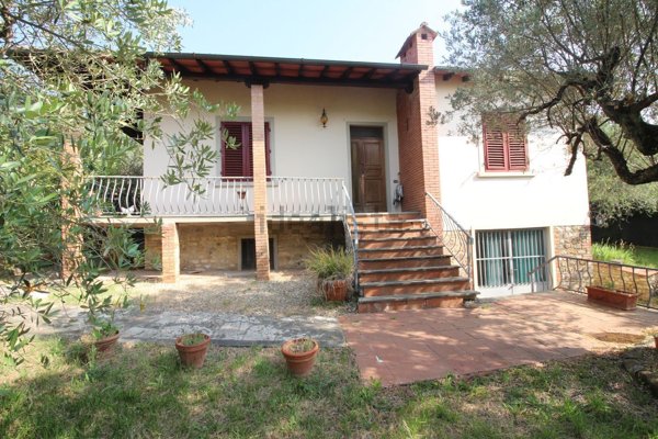 casa indipendente in vendita a Montespertoli