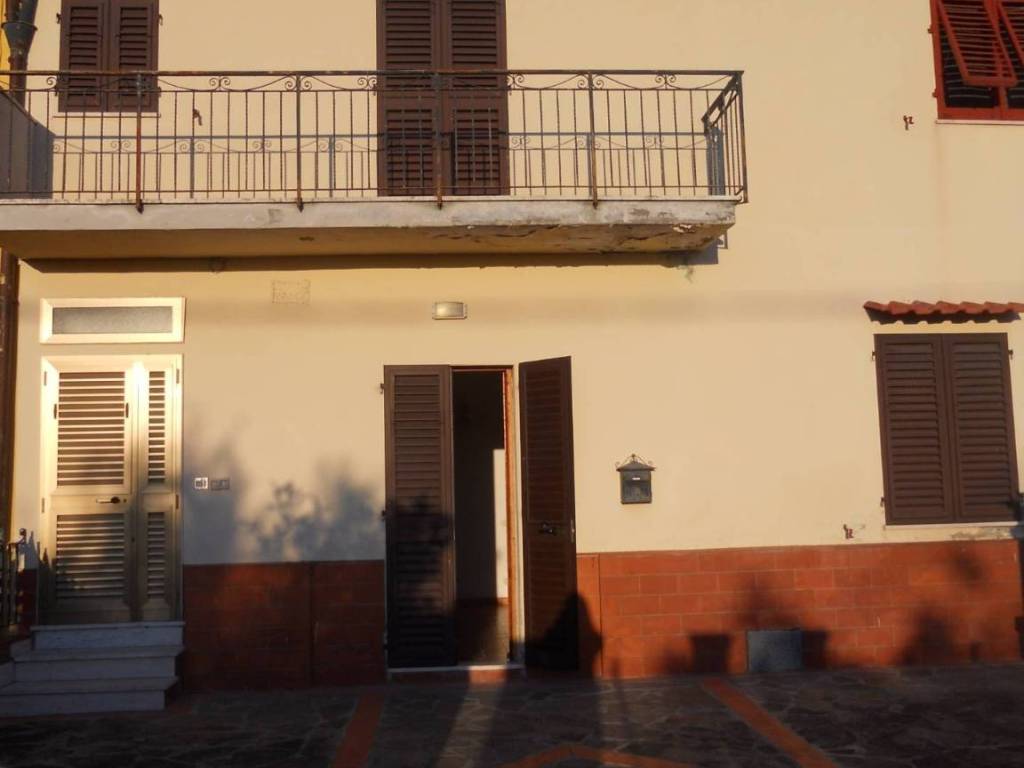 casa indipendente in vendita a Montespertoli