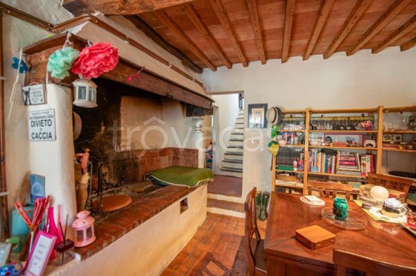 casa indipendente in vendita a Montespertoli