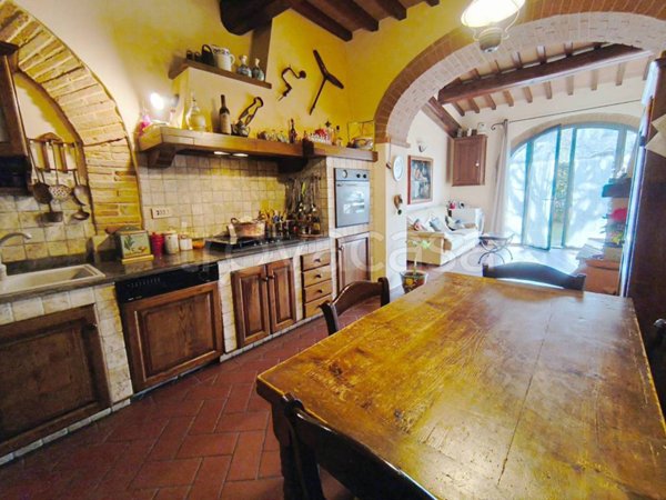 casa indipendente in vendita a Montespertoli