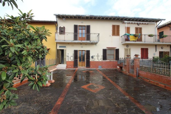 casa indipendente in vendita a Montespertoli