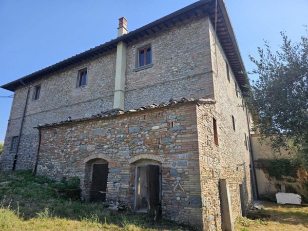 casa indipendente in vendita a Montespertoli