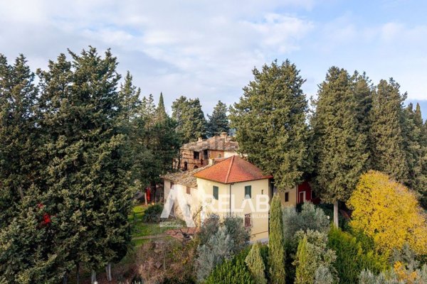 casale in vendita a Montespertoli