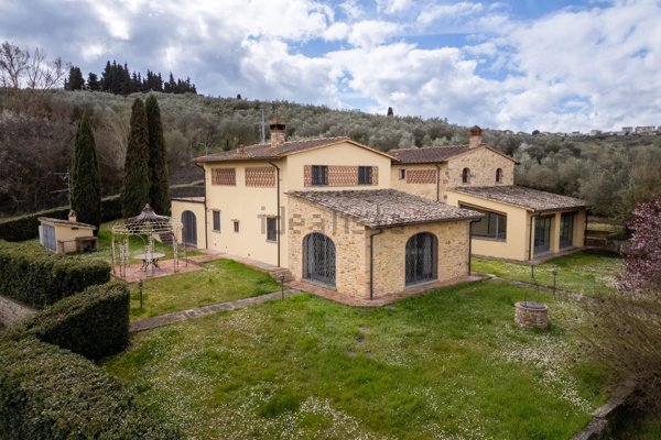 casa indipendente in vendita a Montespertoli