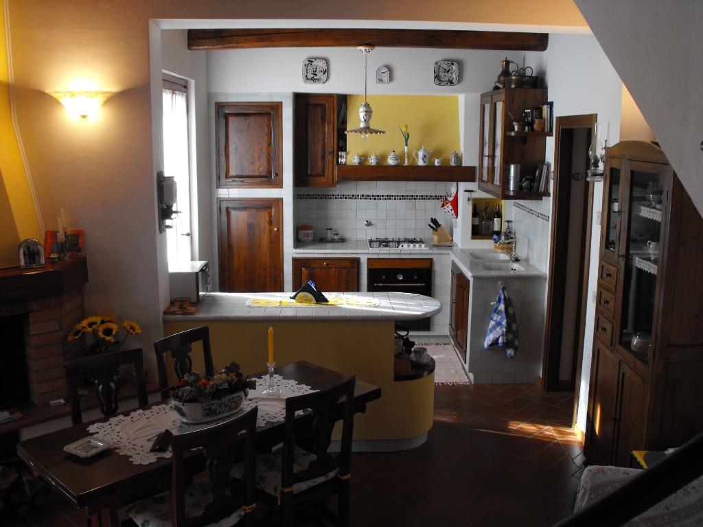 casa indipendente in vendita a Montespertoli