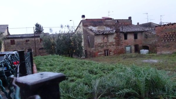 locale di sgombero in vendita a Montespertoli