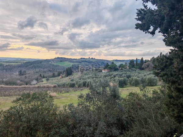 casa semindipendente in vendita a Montespertoli