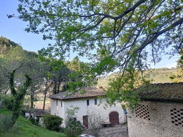 casa indipendente in vendita a Montespertoli