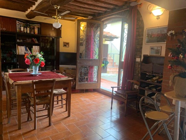 casa indipendente in vendita a Montespertoli in zona Fornacette