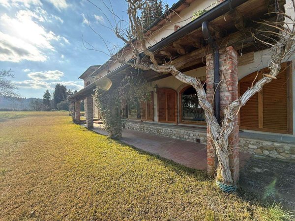 casa indipendente in vendita a Montespertoli