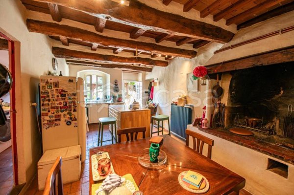 casa indipendente in vendita a Montespertoli in zona San Quirico in Collina