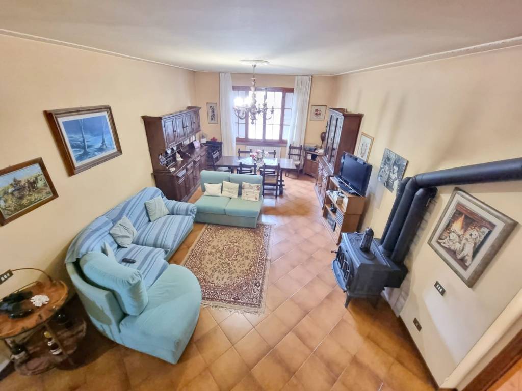 casa indipendente in vendita a Montespertoli