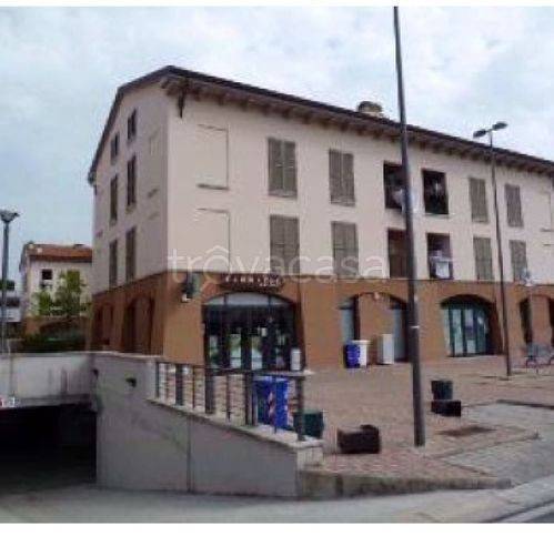 negozio in vendita a Montespertoli in zona Martignana