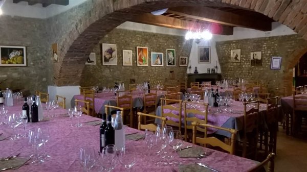 negozio in vendita a Montespertoli in zona Baccaiano