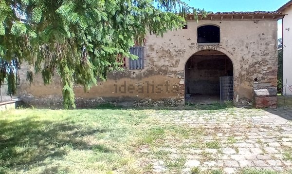 quadrivano in vendita a Montespertoli