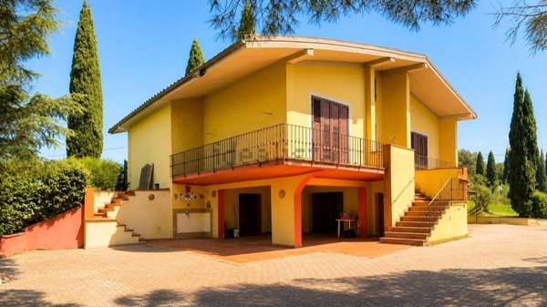 casa indipendente in vendita a Montespertoli in zona Poggio Ubertini