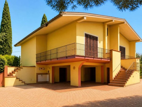 casa indipendente in vendita a Montespertoli