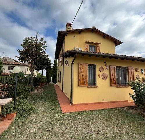 casa indipendente in vendita a Montespertoli