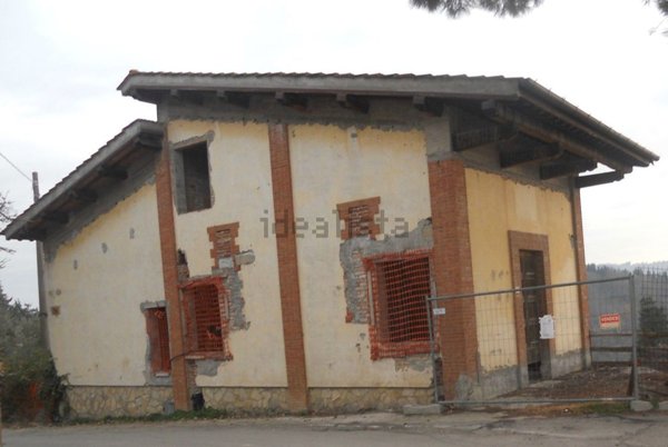 casa indipendente in vendita a Montespertoli