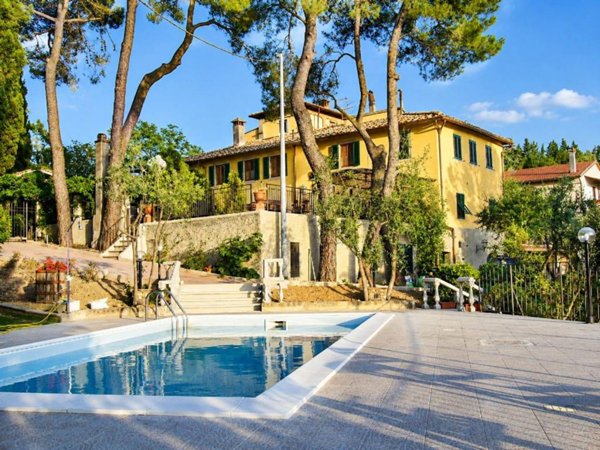 casa indipendente in vendita a Montespertoli