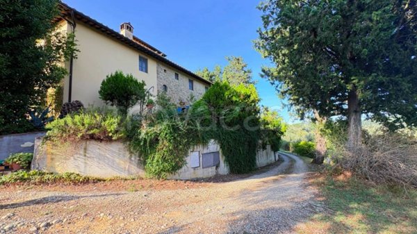 casa indipendente in vendita a Montespertoli