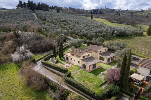 casa indipendente in vendita a Montespertoli in zona Le Galvane