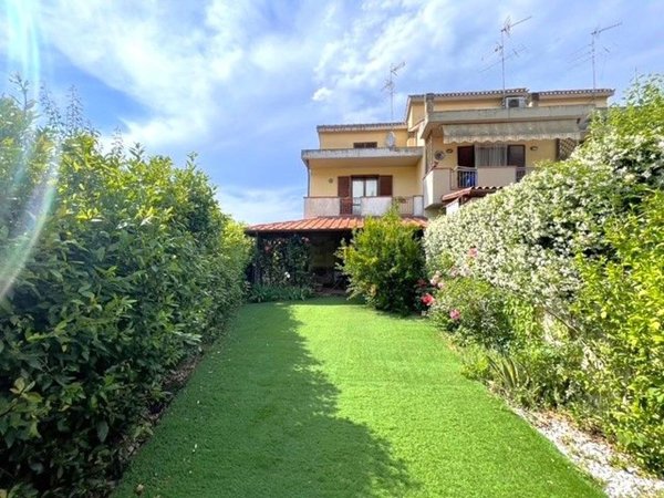casa indipendente in vendita a Montespertoli
